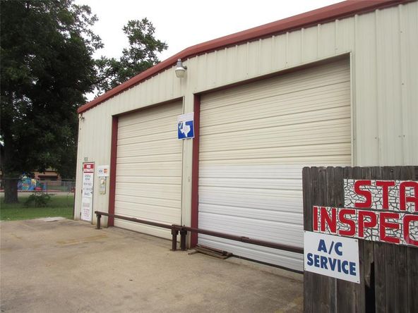 808 S Hampton Rd, Dallas, TX 75208